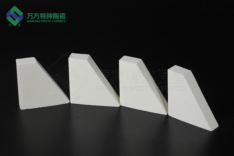军工级氧化铝防弹陶瓷