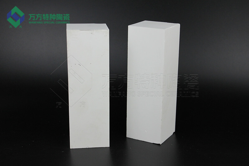 99耐磨氧化铝陶瓷衬砖